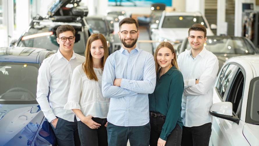 Bewerbungsstartschuss, Ausbildung, BMW Jobs, Karriere, Bewerbung