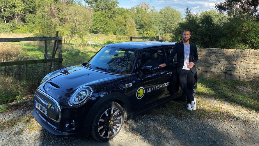 MINI Cooper SE, MINI Brand Manager Lars Dinger, Hotels LINDLEY LINDENBERG