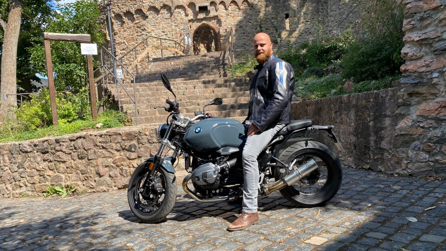 Daniel Lerchenmüller, BMW R nineT Pure, Schloss Auerbach